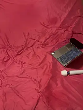 Snapshot of TSPornStarDancer chatting on March 23, 3:21 am TSPornStarDancer online show from March 23, 3:21 am