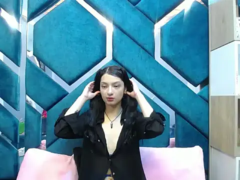 Aurora 18 online show from September 25, 3:27 pm