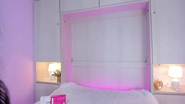 valerymeyerr online show from October 3, 4:09 am