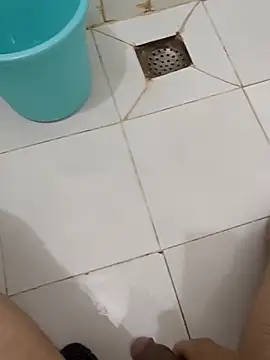 Snapshot of Sweety_2144 chatting on February 1, 10:03 am Sweety 2144 online show from February 1, 10:03 am