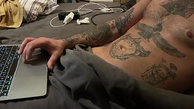 Snapshot of kameray12 chatting on March 17, 6:11 pm kameray12 online show from March 17, 6:11 pm