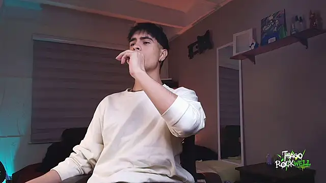 Snapshot of thiago_rockwelll chatting on March 3, 12:15 am thiago rockwelll online show from March 3, 12:15 am