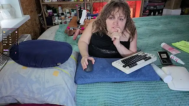 MiniNatalie online show from November 12, 5:41 am