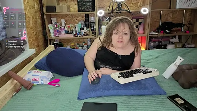 MiniNatalie online show from December 21, 5:09 pm