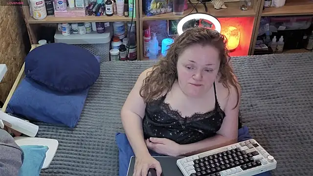 MiniNatalie online show from March 26, 7:14 am