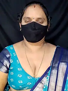 Snapshot of vintage-vibs chatting on January 31, 5:42 pm vintage-vibs online show from January 31, 5:42 pm