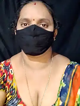 Snapshot of vintage-vibs chatting on February 7, 4:16 am vintage-vibs online show from February 7, 4:16 am