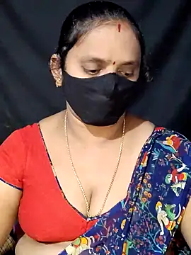 Snapshot of vintage-vibs chatting on February 19, 4:23 am vintage-vibs online show from February 19, 4:23 am