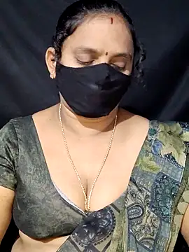 Snapshot of vintage-vibs chatting on February 20, 6:02 pm vintage-vibs online show from February 20, 6:02 pm