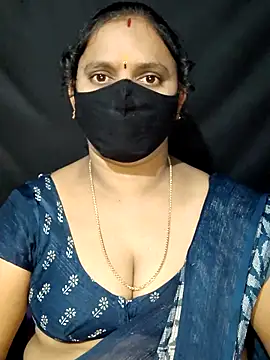 Snapshot of vintage-vibs chatting on February 24, 3:33 am vintage-vibs online show from February 24, 3:33 am