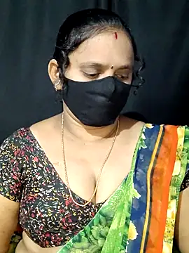 Snapshot of vintage-vibs chatting on March 11, 6:08 pm vintage-vibs online show from March 11, 6:08 pm