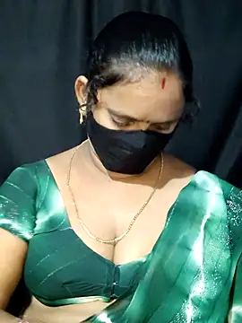 Snapshot of vintage-vibs chatting on March 22, 4:24 am vintage-vibs online show from March 22, 4:24 am