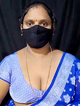 Snapshot of vintage-vibs chatting on September 20, 5:19 am vintage-vibs online show from September 20, 5:19 am