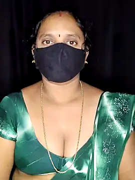 Snapshot of vintage-vibs chatting on October 30, 5:35 pm vintage-vibs online show from October 30, 5:35 pm