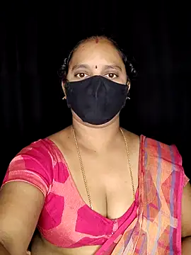 Snapshot of vintage-vibs chatting on December 4, 7:22 pm vintage-vibs online show from December 4, 7:22 pm