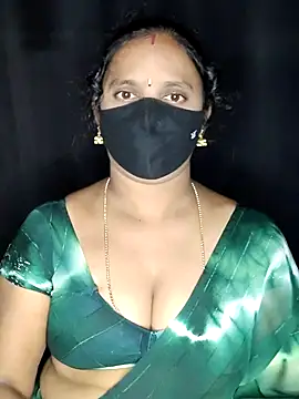 vintage-vibs online show from February 22, 6:28 pm