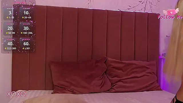 PinkySparks online show from October 23, 6:39 pm