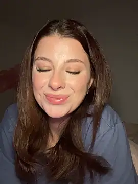 Mia-Minou online show from March 11, 10:38 pm