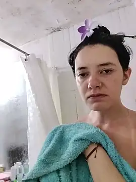 Isabella 21x online show from May 22, 11:49 am