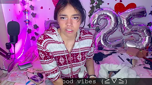 sophie north online show from February 20, 3:08 pm