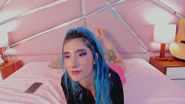 Snapshot of Lunapage chatting on March 8, 4:06 pm Lunapage online show from March 8, 4:06 pm