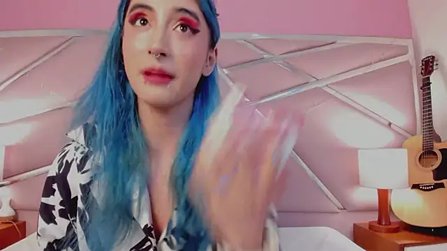 Snapshot of Lunapage chatting on March 14, 2:08 pm Lunapage online show from March 14, 2:08 pm