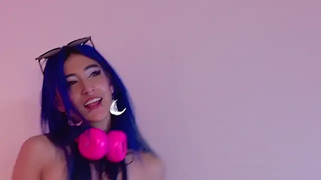 Snapshot of Lunapage chatting on September 11, 8:53 pm Lunapage online show from September 11, 8:53 pm