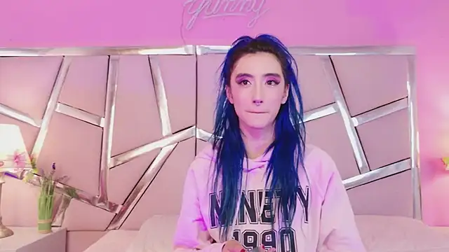 Snapshot of Lunapage chatting on September 20, 8:32 pm Lunapage online show from September 20, 8:32 pm