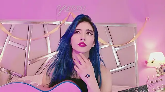 Snapshot of Lunapage chatting on September 29, 10:36 pm Lunapage online show from September 29, 10:36 pm