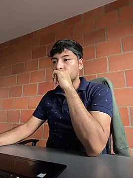 Pauldiazz online show from March 11, 8:42 pm