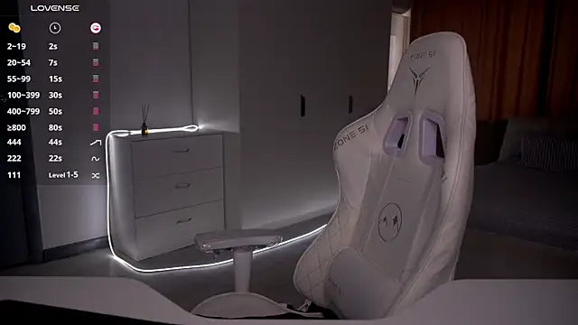 Evelinka online show from April 5, 12:57 pm