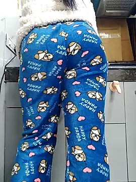 Manpreet kaur21 online show from December 31, 1:52 pm