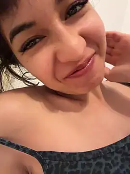 BitchyBratxxx online show from February 20, 2:28 pm