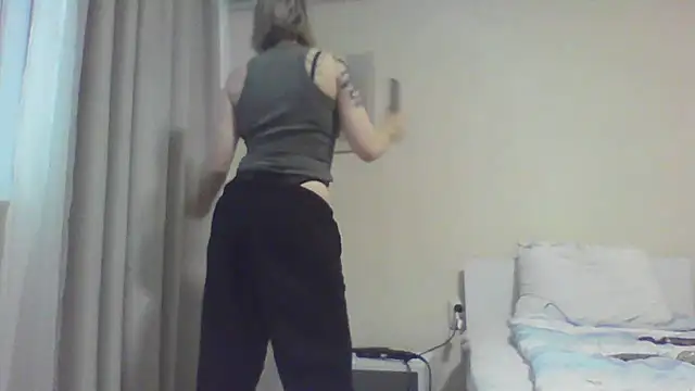 MySweetcum69 online show from November 6, 11:55 am