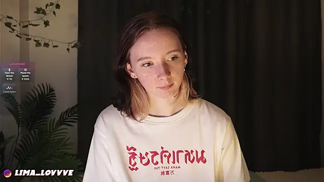 LimaLexxx online show from December 5, 6:04 pm