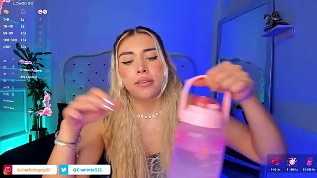 charlotte  grey online show from March 4, 8:16 pm