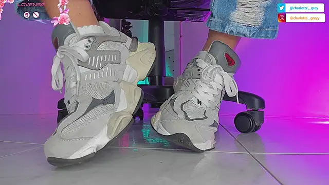 charlotte  grey online show from September 16, 8:21 pm