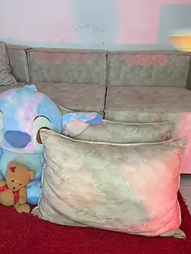 charlotte  grey online show from July 12, 5:26 pm