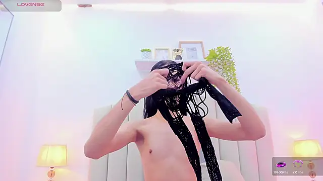 Mia thompson 19 online show from September 25, 8:01 pm