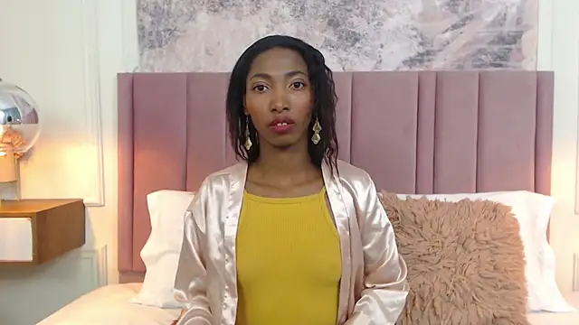 Snapshot of SabrinaDevill chatting on February 13, 1:48 pm SabrinaDevill online show from February 13, 1:48 pm