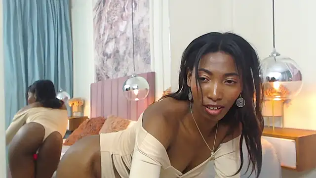 Snapshot of SabrinaDevill chatting on February 20, 7:30 pm SabrinaDevill online show from February 20, 7:30 pm