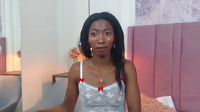 Snapshot of SabrinaDevill chatting on March 1, 4:44 pm SabrinaDevill online show from March 1, 4:44 pm