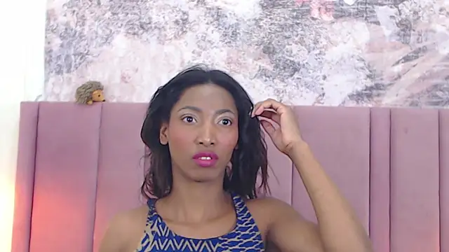 Snapshot of SabrinaDevill chatting on October 14, 1:12 pm SabrinaDevill online show from October 14, 1:12 pm