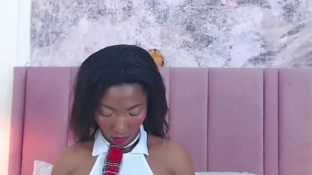 Snapshot of SabrinaDevill chatting on October 15, 1:11 pm SabrinaDevill online show from October 15, 1:11 pm