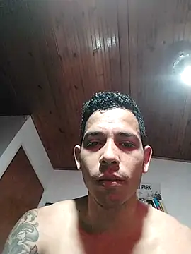 Snapshot of chero_95 chatting on October 23, 8:40 pm chero 95 online show from October 23, 8:40 pm