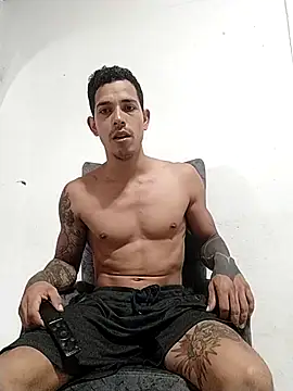 Snapshot of chero_95 chatting on October 27, 1:48 pm chero 95 online show from October 27, 1:48 pm