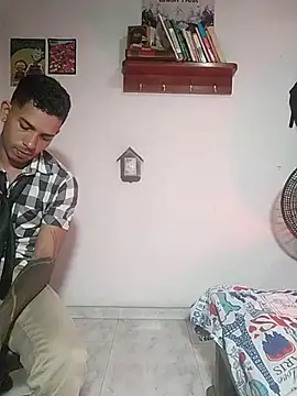 Snapshot of chero_95 chatting on November 28, 12:13 am chero 95 online show from November 28, 12:13 am