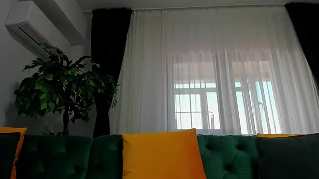 bonnie6969 online show from February 24, 2:04 pm