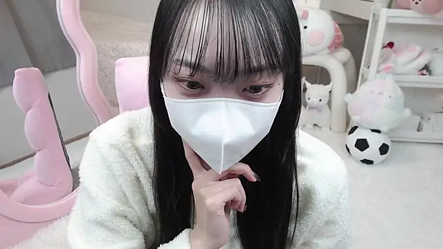 momo room online show from December 15, 6:51 am