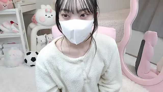 momo room online show from December 28, 12:03 pm